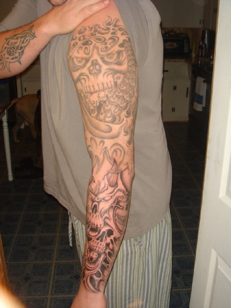 sleeve done by Ryan Dagley (D&#39;s house of pain)